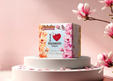 Krówka Szczecińska z Magnoliami – Słodka Ambasadorka Miasta na kartoniku